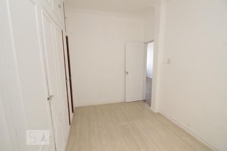 Apartamento à venda com 150m², 3 quartos e 1 vagaQuarto 2