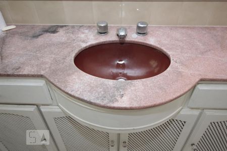 Apartamento à venda com 150m², 3 quartos e 1 vagaBanheiro