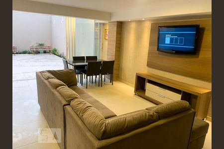 Sala 1 de casa à venda com 2 quartos, 350m² em Vila Centenário, São Paulo