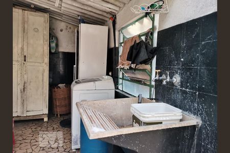 Área de Serviço de casa para alugar com 2 quartos, 90m² em Vila Sônia, São Paulo