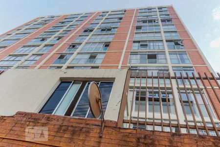 Apartamento à venda com 60m², 2 quartos e 1 vagaFachada