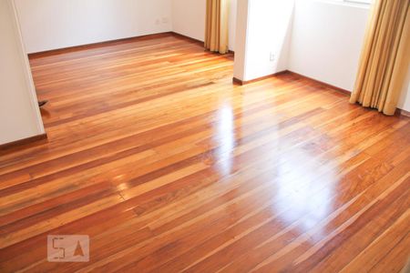 Apartamento para alugar com 110m², 3 quartos e 2 vagas