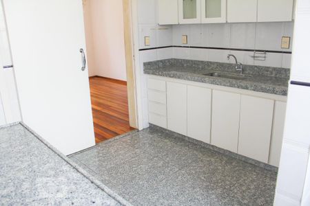 Apartamento para alugar com 110m², 3 quartos e 2 vagas