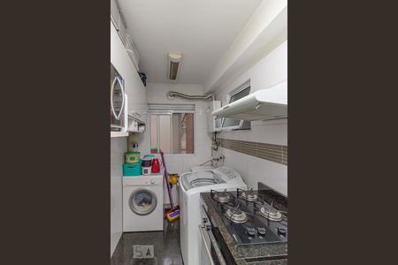 Apartamento à venda com 61m², 3 quartos e 1 vagaÁrea de serviço