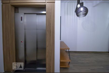 Studio para alugar com 38m², 1 quarto e sem vaga Studio para alugar com 38m², 1 quarto e sem vagaÁrea Comum - Hall de Entrada