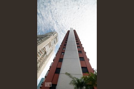 Fachada de apartamento para alugar com 2 quartos, 46m² em Cidade Monções, São Paulo