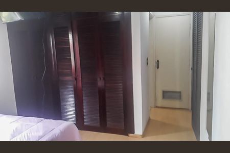 Casa à venda com 235m², 3 quartos e 3 vagasQuarto