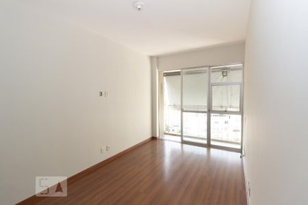 Sala de apartamento para alugar com 2 quartos, 75m² em Méier, Rio de Janeiro