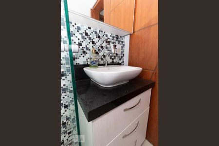 Apartamento à venda com 75m², 2 quartos e 1 vaga Apartamento à venda com 75m², 2 quartos e 1 vagaBanheiro - Torneira
