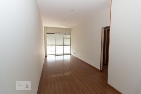 Sala de apartamento para alugar com 2 quartos, 75m² em Méier, Rio de Janeiro
