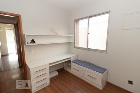 Quarto 2 de apartamento para alugar com 2 quartos, 75m² em Méier, Rio de Janeiro