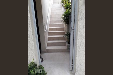 Casa à venda com 296m², 3 quartos e 4 vagas Casa à venda com 296m², 3 quartos e 4 vagasAcesso