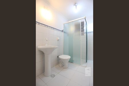 Banheiro de apartamento para alugar com 3 quartos, 103m² em Vila Lageado, São Paulo