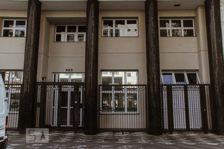 Apartamento para alugar com 40m², 1 quarto e sem vagaFachada e portaria