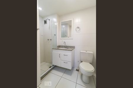 Apartamento para alugar com 139m², 3 quartos e 2 vagas Apartamento para alugar com 139m², 3 quartos e 2 vagasBanheiro da Suíte 2