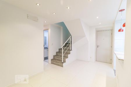 Sala de apartamento para alugar com 3 quartos, 139m² em Pechincha, Rio de Janeiro