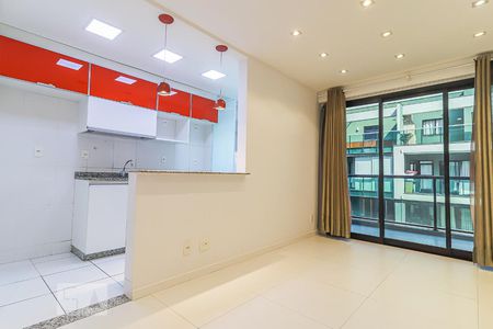 Sala de apartamento para alugar com 3 quartos, 139m² em Pechincha, Rio de Janeiro