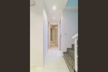 Corredor de apartamento para alugar com 3 quartos, 139m² em Pechincha, Rio de Janeiro