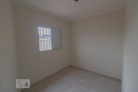 Casa à venda com 170m², 3 quartos e sem vaga Casa à venda com 170m², 3 quartos e sem vagaDormitório 2