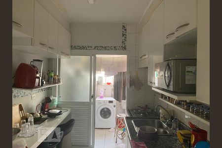 Cozinha de apartamento à venda com 3 quartos, 165m² em Vila Suzana, São Paulo