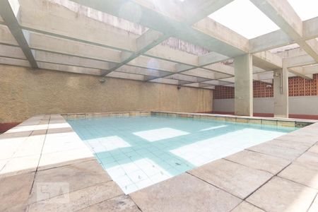 Apartamento à venda com 52m², 2 quartos e 1 vagaÁrea comum - Piscina