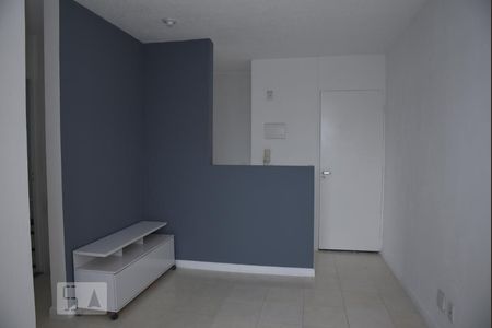 Sala de apartamento para alugar com 2 quartos, 49m² em Anil, Rio de Janeiro