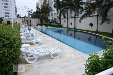 Apartamento para alugar com 49m², 2 quartos e 1 vagaÁrea comum - Piscina