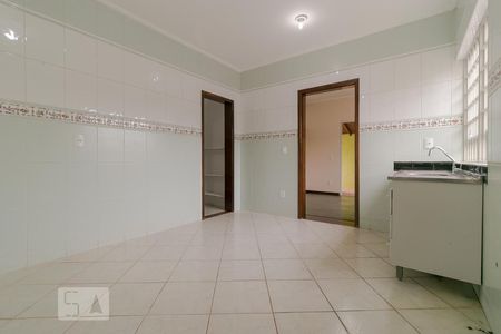 Casa de condomínio à venda com 117m², 5 quartos e 2 vagasCozinha