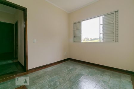 Casa de condomínio à venda com 117m², 5 quartos e 2 vagasQuarto 01