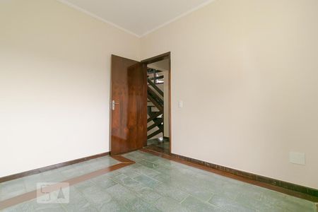 Casa de condomínio à venda com 117m², 5 quartos e 2 vagasQuarto 01
