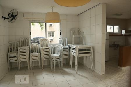 Apartamento à venda com 48m², 2 quartos e sem vagaÁrea comum - Salão de festas