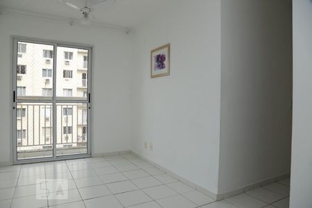 Sala de apartamento à venda com 2 quartos, 48m² em São Cristóvão, Rio de Janeiro