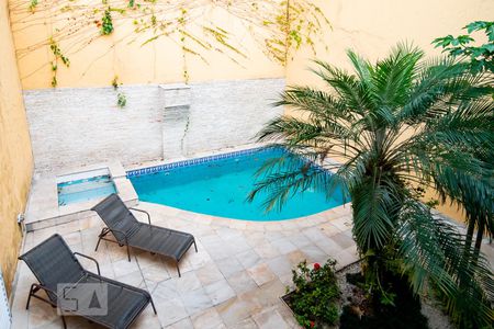 Casa à venda com 332m², 4 quartos e 4 vagasVaranda Suíte Master