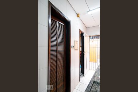 Casa à venda com 332m², 4 quartos e 4 vagasÁrea de serviço