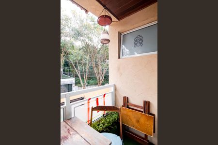 Casa à venda com 332m², 4 quartos e 4 vagasVaranda Suíte 2