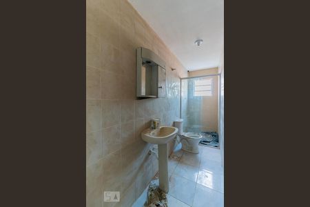 Banheiro de casa para alugar com 2 quartos, 80m² em Vila Progresso (zona Leste), São Paulo