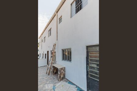 Casa para alugar com 80m², 2 quartos e sem vagaÁrea Externa