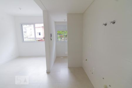 Cozinha de apartamento para alugar com 1 quarto, 50m² em Centro, Florianópolis