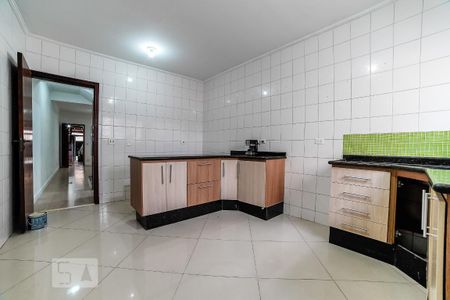 Casa à venda com 135m², 2 quartos e 2 vagas Casa à venda com 135m², 2 quartos e 2 vagasCozinha
