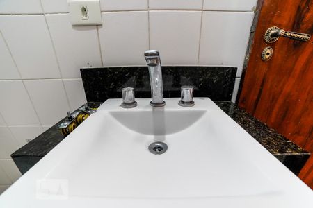 Casa à venda com 135m², 2 quartos e 2 vagas Casa à venda com 135m², 2 quartos e 2 vagasBanheiro
