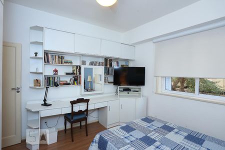 Quarto 1 de apartamento para alugar com 2 quartos, 80m² em Copacabana , Rio de Janeiro