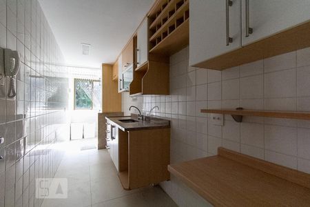 Apartamento à venda com 67m², 2 quartos e 1 vagaCozinha
