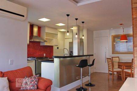 Sala de apartamento para alugar com 2 quartos, 88m² em Barra da Tijuca, Rio de Janeiro