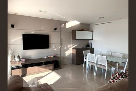 Sala de apartamento para alugar com 3 quartos, 115m² em Vila Gumercindo, São Paulo