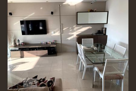 Sala de apartamento para alugar com 3 quartos, 115m² em Vila Gumercindo, São Paulo