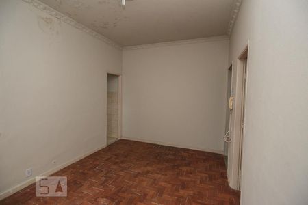 Sala de Apartamento com 1 quarto, 50m² Engenho Novo