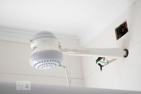 Casa à venda com 86m², 2 quartos e 2 vagasBANHEIRO