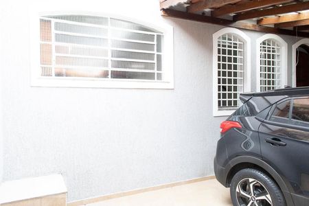 Casa à venda com 86m², 2 quartos e 2 vagasGARAGEM