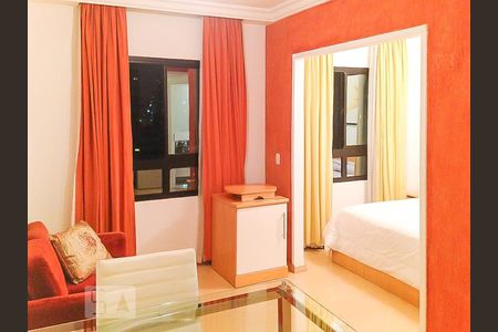 Flat de kitnet/studio à venda com 1 quarto, 30m² em Pinheiros, São Paulo