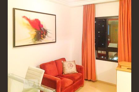 Flat de kitnet/studio à venda com 1 quarto, 30m² em Pinheiros, São Paulo